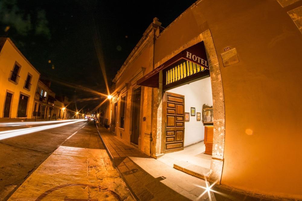 Hotel Meson De Los Remedios 모렐리아 외부 사진