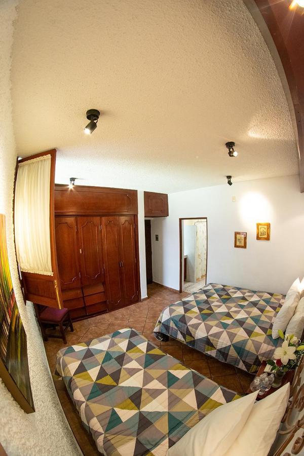 Hotel Meson De Los Remedios 모렐리아 외부 사진