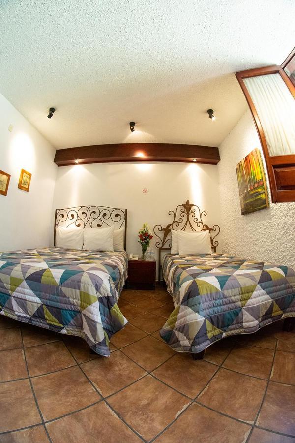 Hotel Meson De Los Remedios 모렐리아 외부 사진