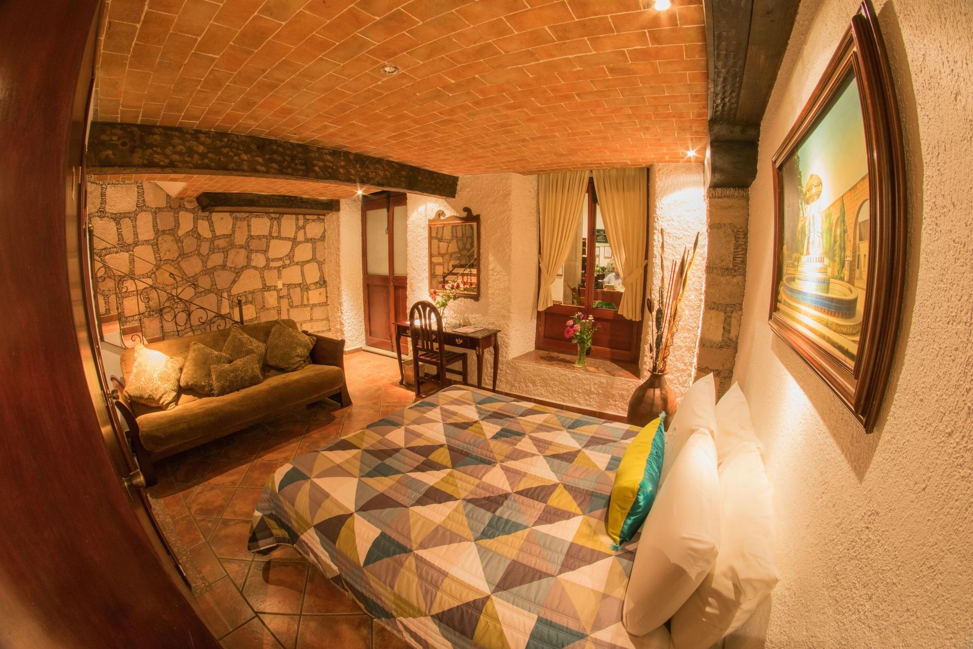 Hotel Meson De Los Remedios 모렐리아 외부 사진