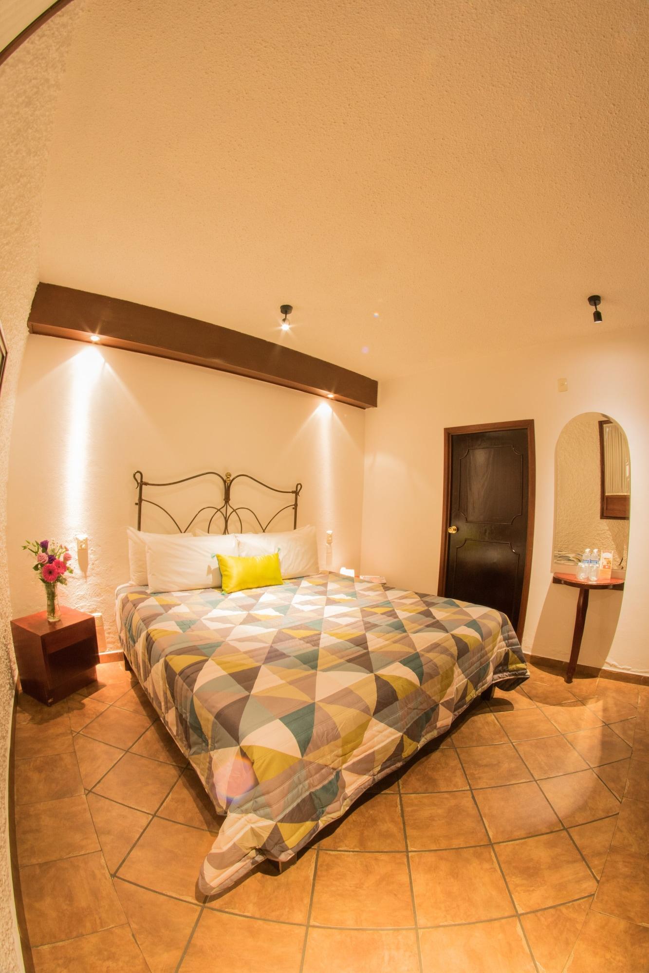 Hotel Meson De Los Remedios 모렐리아 외부 사진